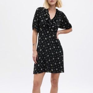 NWT GAP Ruffle Mini Dress in Black & White Floral